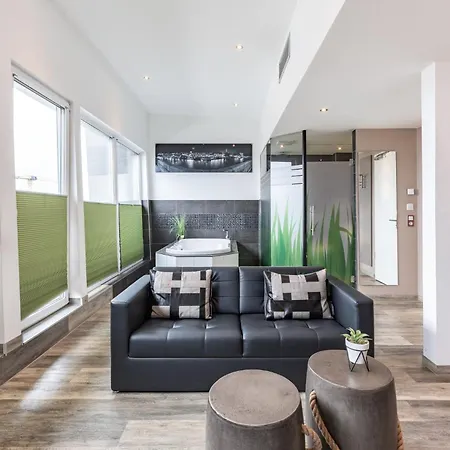 Hotel Garner By Ihg