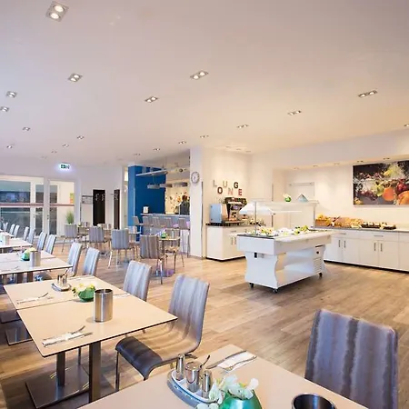Hotel Garner By Ihg 4*